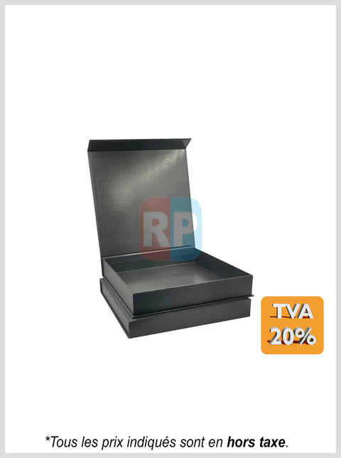 Boîte en carton aimenté